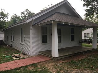 1109 N Roosevelt Ave, Sand Springs, OK 74063