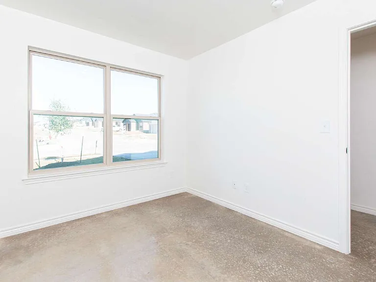 1301 Concord Dr — Photo 19
