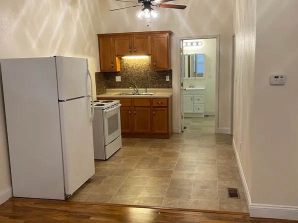 401 S Mill St #1, Festus, MO 63028