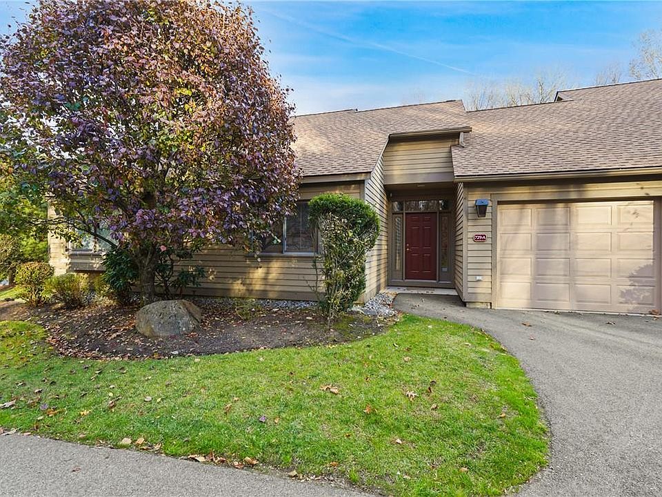 1st image of 729 Heritage Hills #A