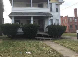 962 Royal Rd, Cleveland, OH 44110