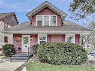224 Highland Ave, Madison, WI 53705