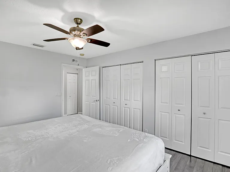 133 Black Olive Cres — Photo 31