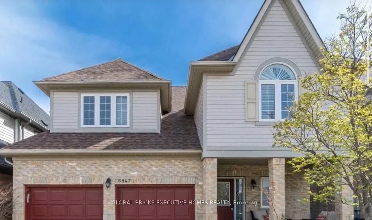 3 bed, $4,999 — Photo 1