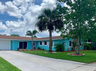 958 Bartlett Ln, Rockledge, FL 32955