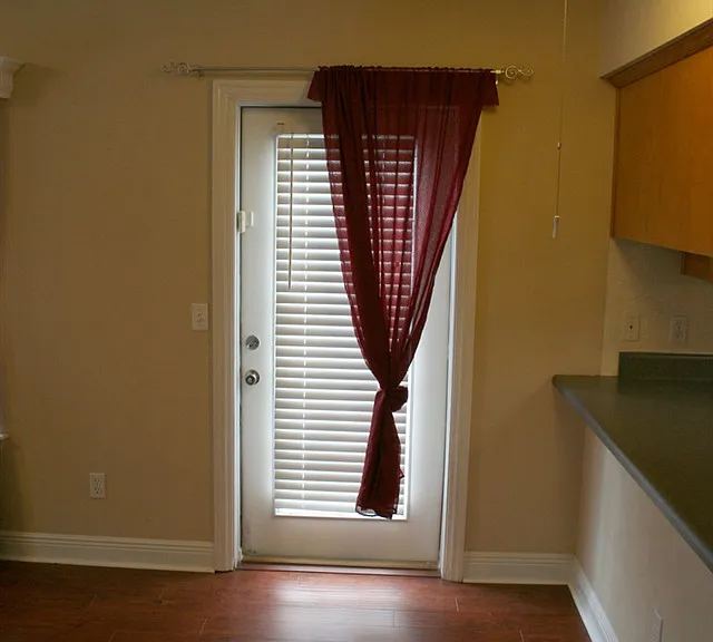 3538 Chatelaine Ct — Photo 14