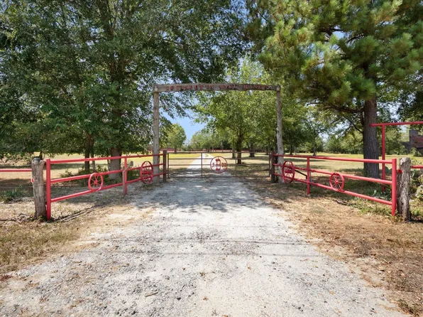 9187 Fm 1486 Rd Box 267, Richards, TX 77873