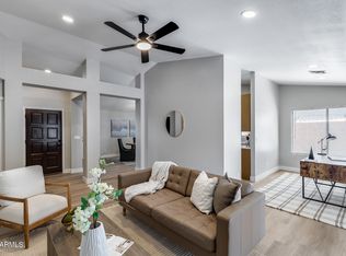 2730 E Desert Trumpet Rd, Phoenix, AZ 85048