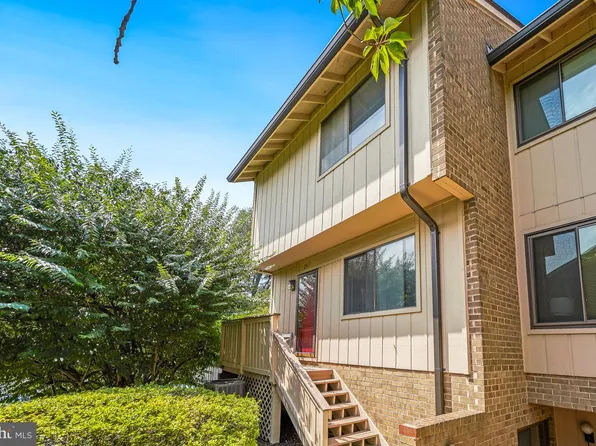 2467 Glengyle Dr #183, Vienna, VA 22181