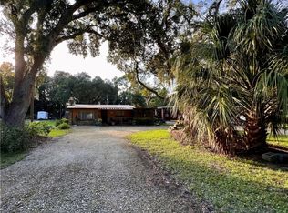 6636 Riverside Dr, Yankeetown, FL 34498