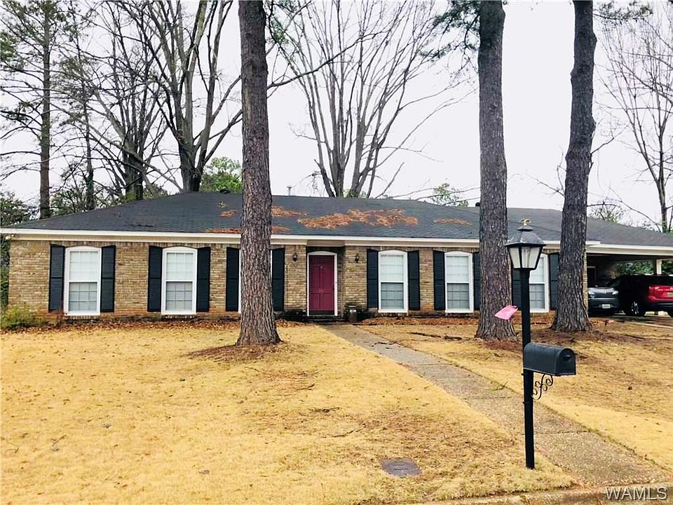 1st image of 391 Riverdale Dr