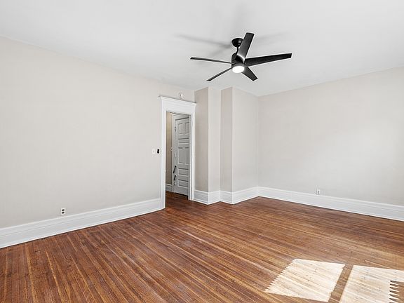 4th image of 338 Elmwood Ave APT 4