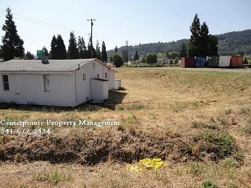 785 Park Hill Ln — Photo 8