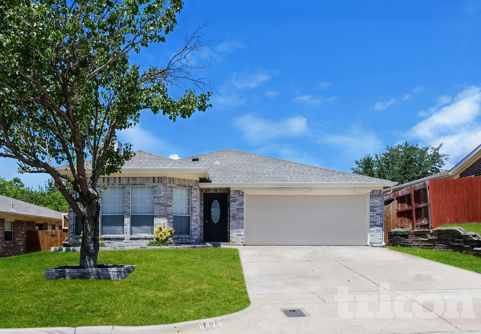 6429 Riverwater Trl Fort Worth TX — Photo 1