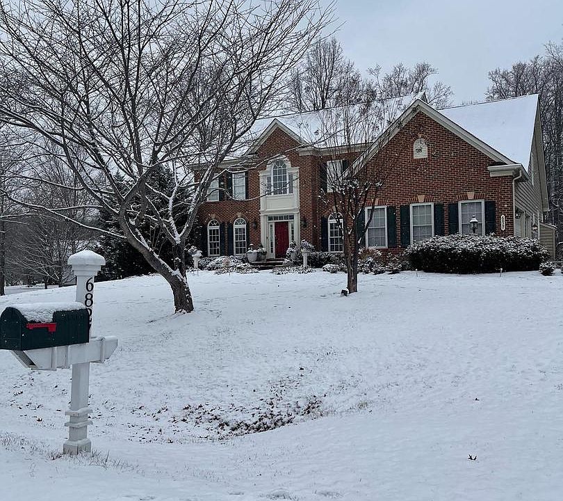 1st image of 6827 Tanglewood Dr