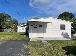 2573 NW 58th Ave, Margate, FL 33063