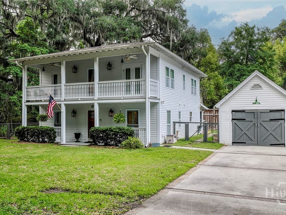 1st image of 65 Richmond Drive