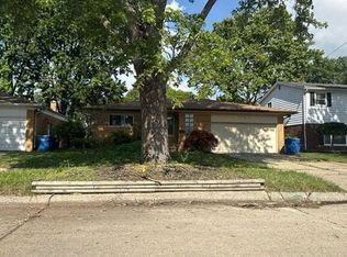 31355 Gilbert Dr, Warren, MI 48093