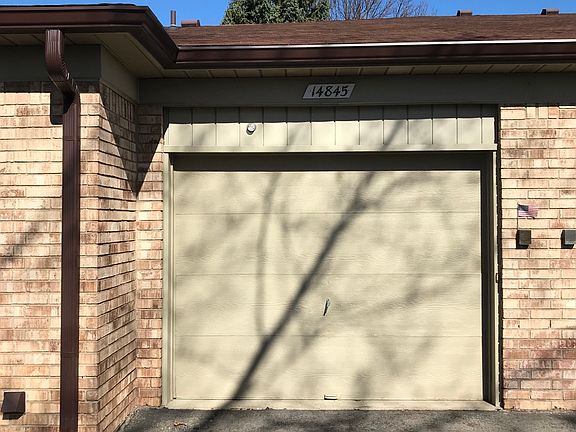 2nd image of 14845 Village Ct