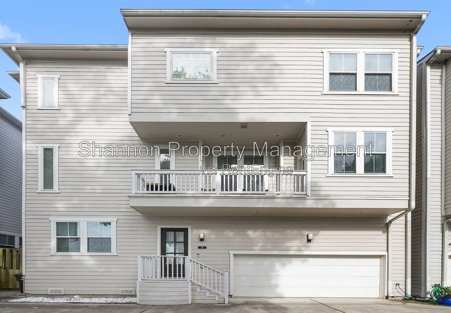 3 bed, 3.5 bath, 2241 sqft, $3,400 — Photo 3
