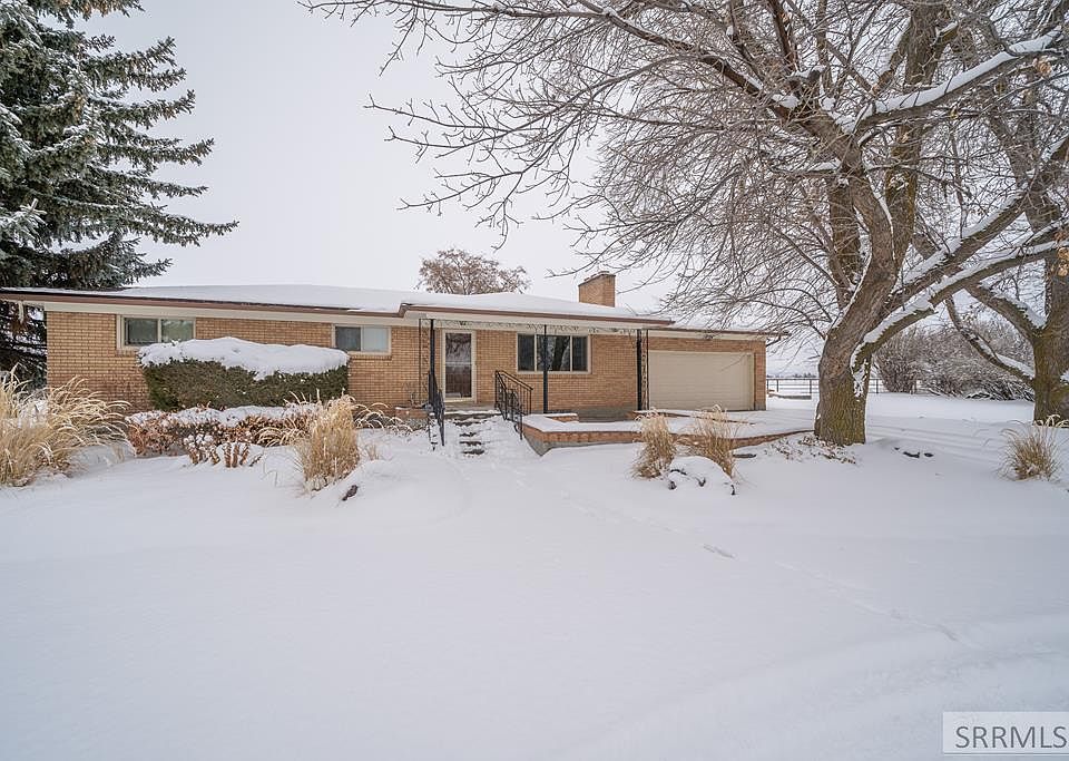 1st image of 10612 N 5th E