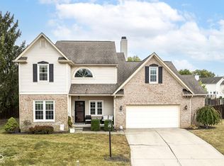 8316 Barstow Dr, Fishers, IN 46038