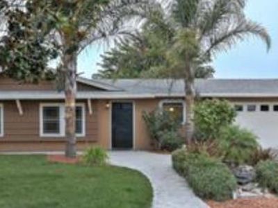 570 El Camino Paraiso, Hollister, CA, 95023