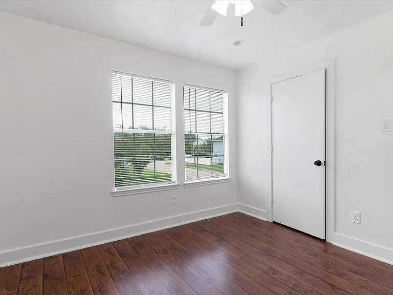 3818 W Traditions Blvd — Photo 29