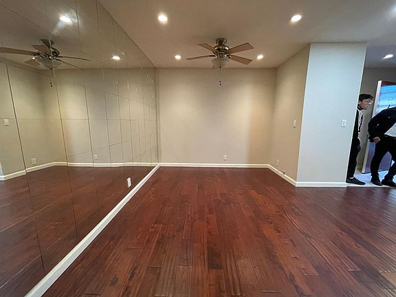 5th image of 259 N Capitol Ave Unit 103
