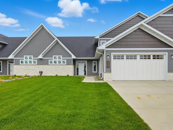 5784 31st St S, Fargo, ND 58104