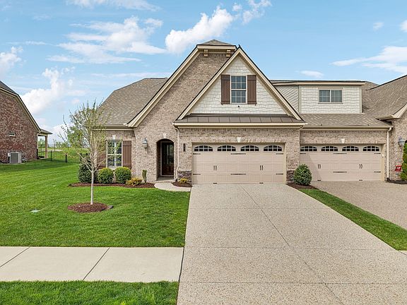 2nd image of 1064 Callaway Dr