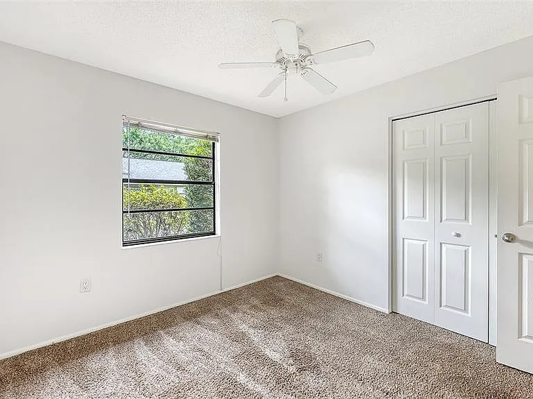 5010 Barrington Cir #2001 — Photo 29