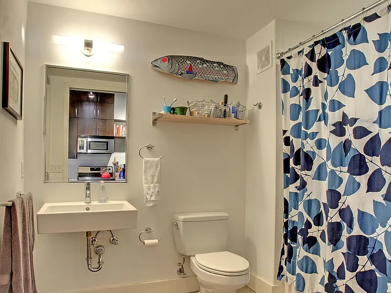 718 Washington Ave N #614 — Photo 14
