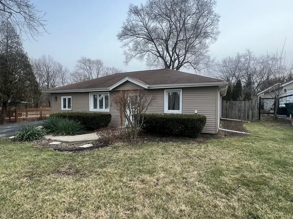 16W331 93rd Pl, Burr Ridge, IL 60527