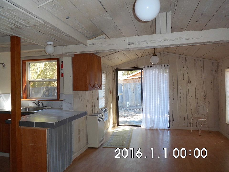 kitchen,living room