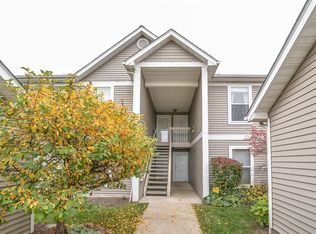 1247 Heatherwood Ln, Ann Arbor, MI 48108
