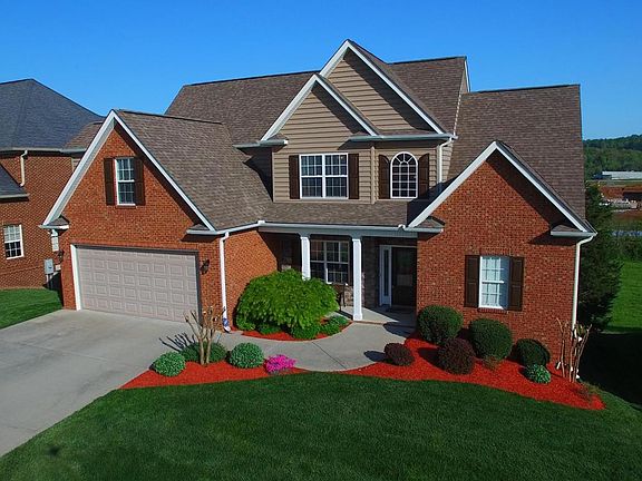 2nd image of 10384 Ivy Hollow Dr