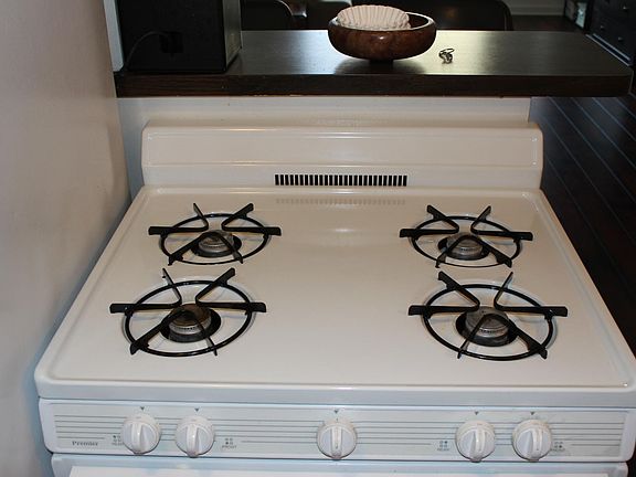 4th image of 12806 Matteson Ave APT 6