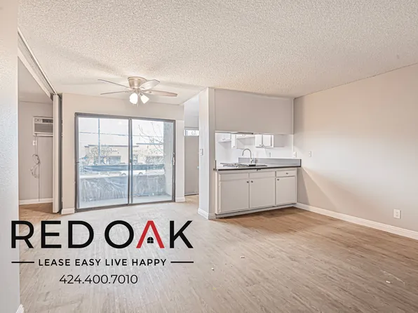 8614 Woodley Ave, North Hills, CA