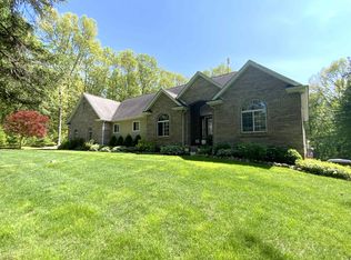 17366 Timber Crk, Holly, MI 48442