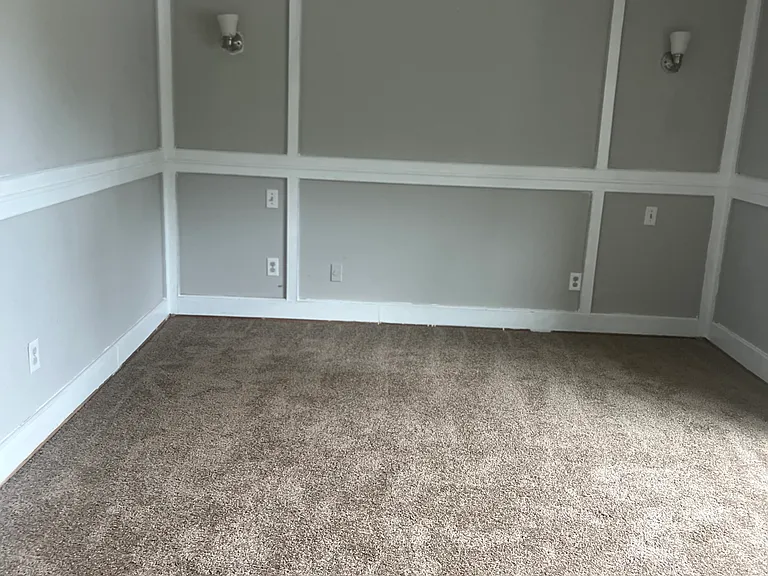 6067 Regent Mnr — Photo 10