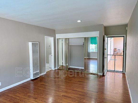 1555 N Bronson Ave APT 216, Los Angeles, CA 90028 | Zillow