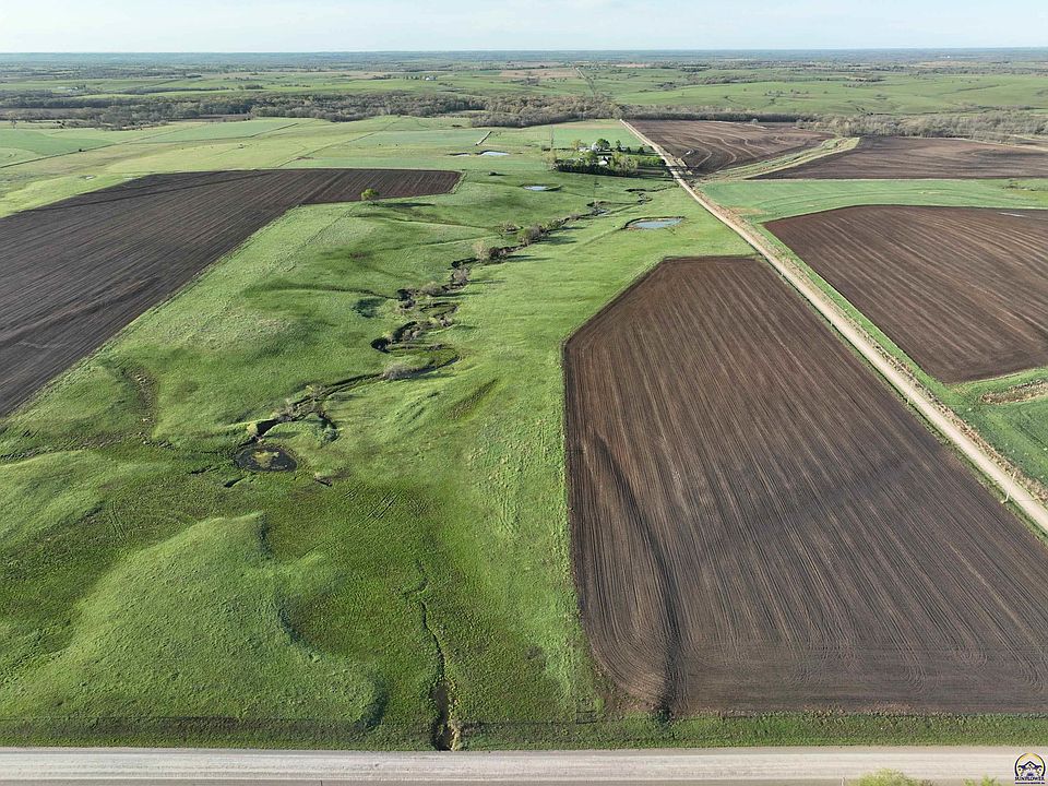 580C Shawnee Rd, Pomona, KS 66076 Zillow