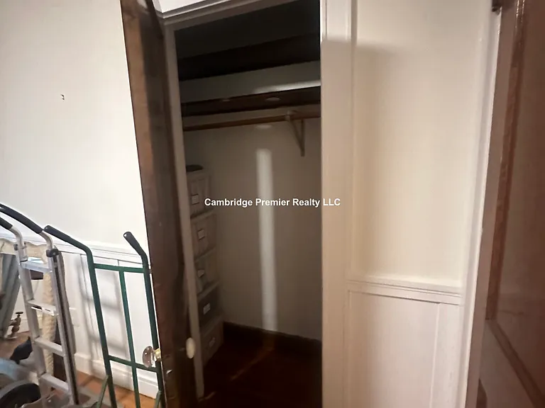 33 Concord Ave #4 — Photo 10