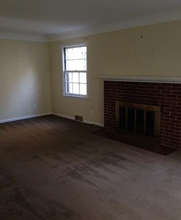 2nd image of 2109 S Trenton Dr
