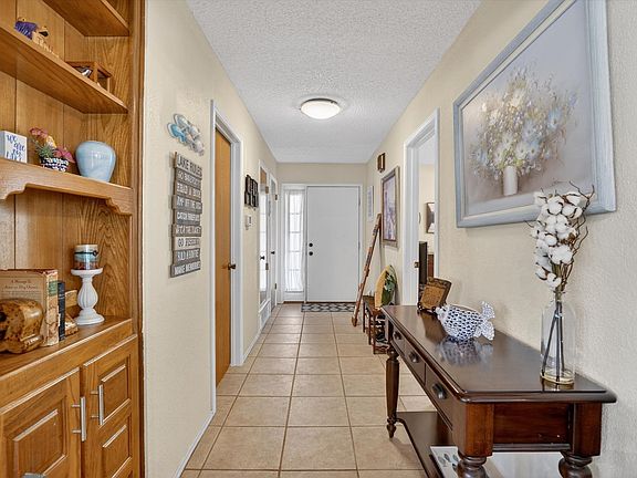 5th image of 4204 Chaparral Ct