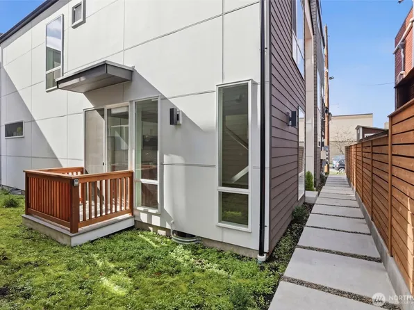 1816 24th Avenue S, Seattle, WA 98144