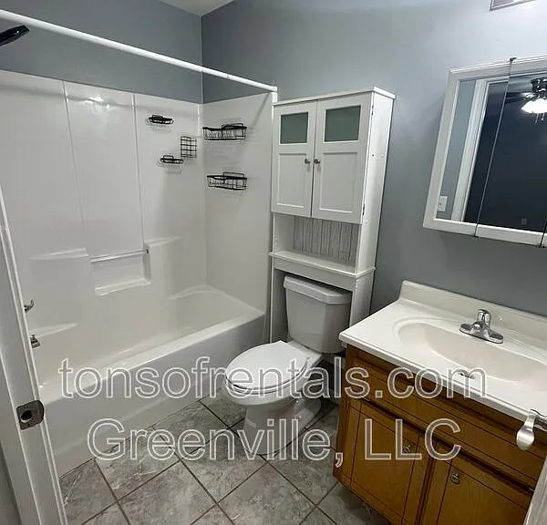 305 Scott St — Photo 18