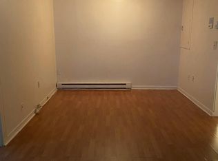 176 Valley St, Central Falls, RI 02863