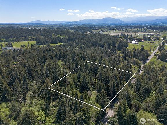 4th image of 392 Holgerson Road Lot 3
